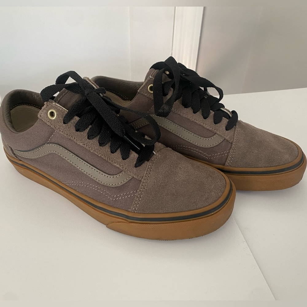 Grey Vans M8/W9.5